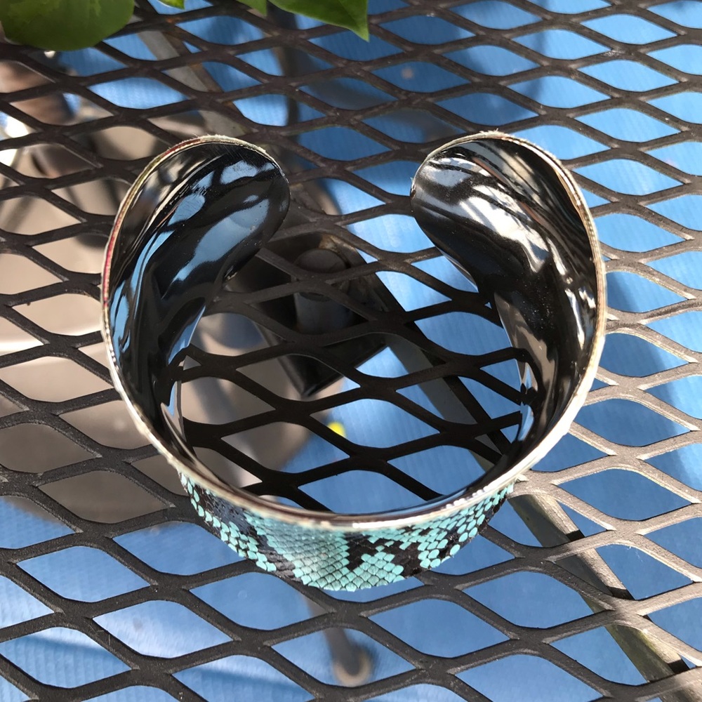 Blue Snakeskin Stainless Steel Wide Cuff Bracelet - Picture 4 of 5